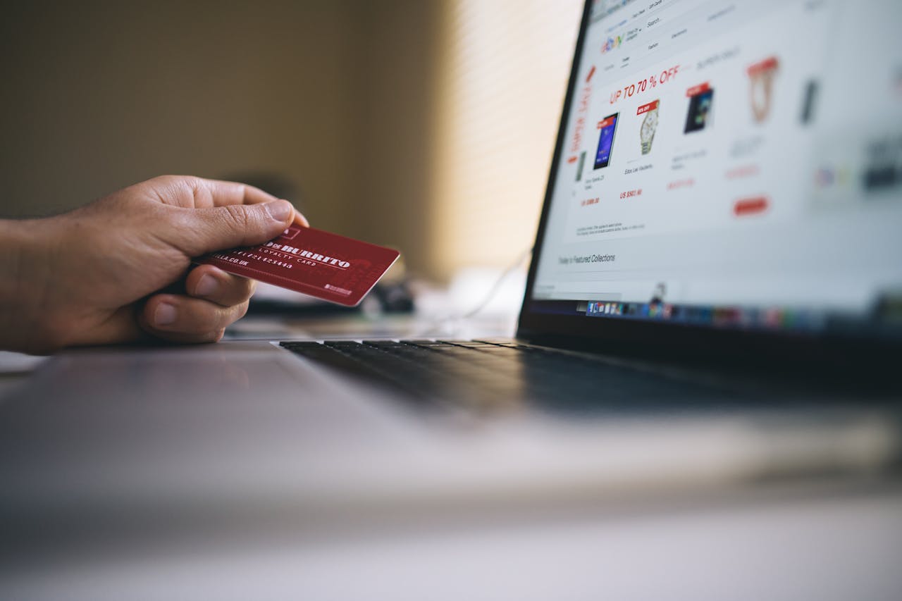 Online Shopping: Trends, Stats & Future Visions